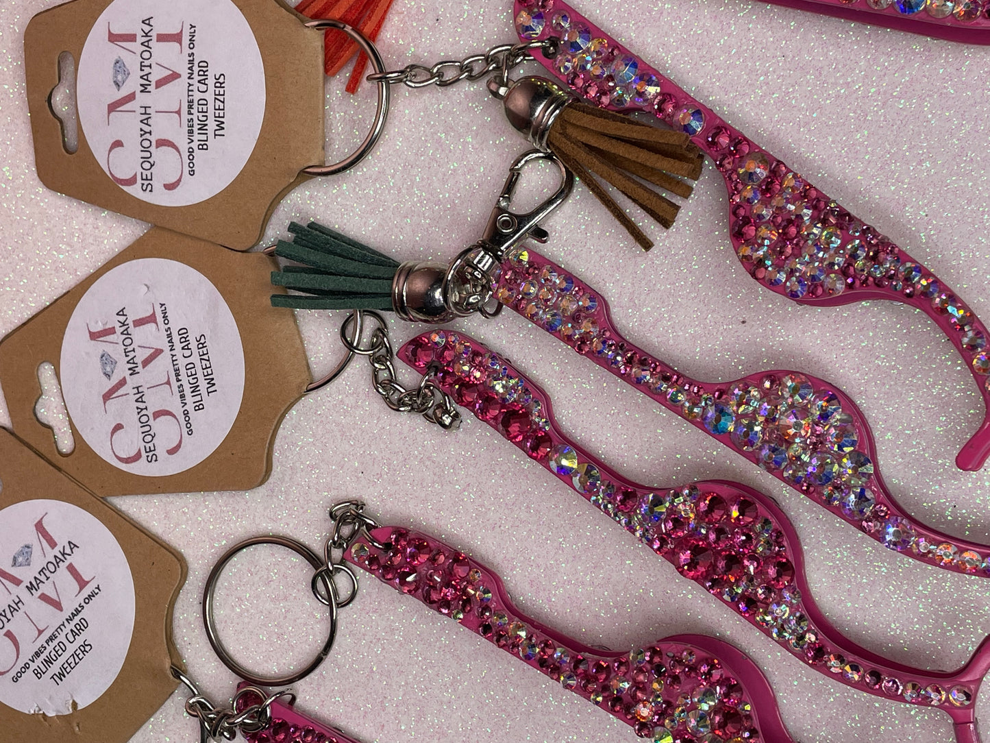 CARD TWEEZERS KEYCHAIN